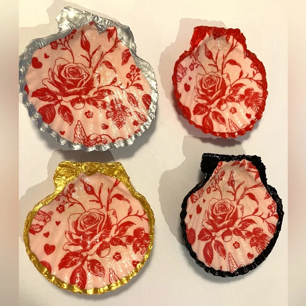 Handcrafted Shells Valentines Roses Decor or Ornament 4piece set Decoupage - Picture 2 of 7